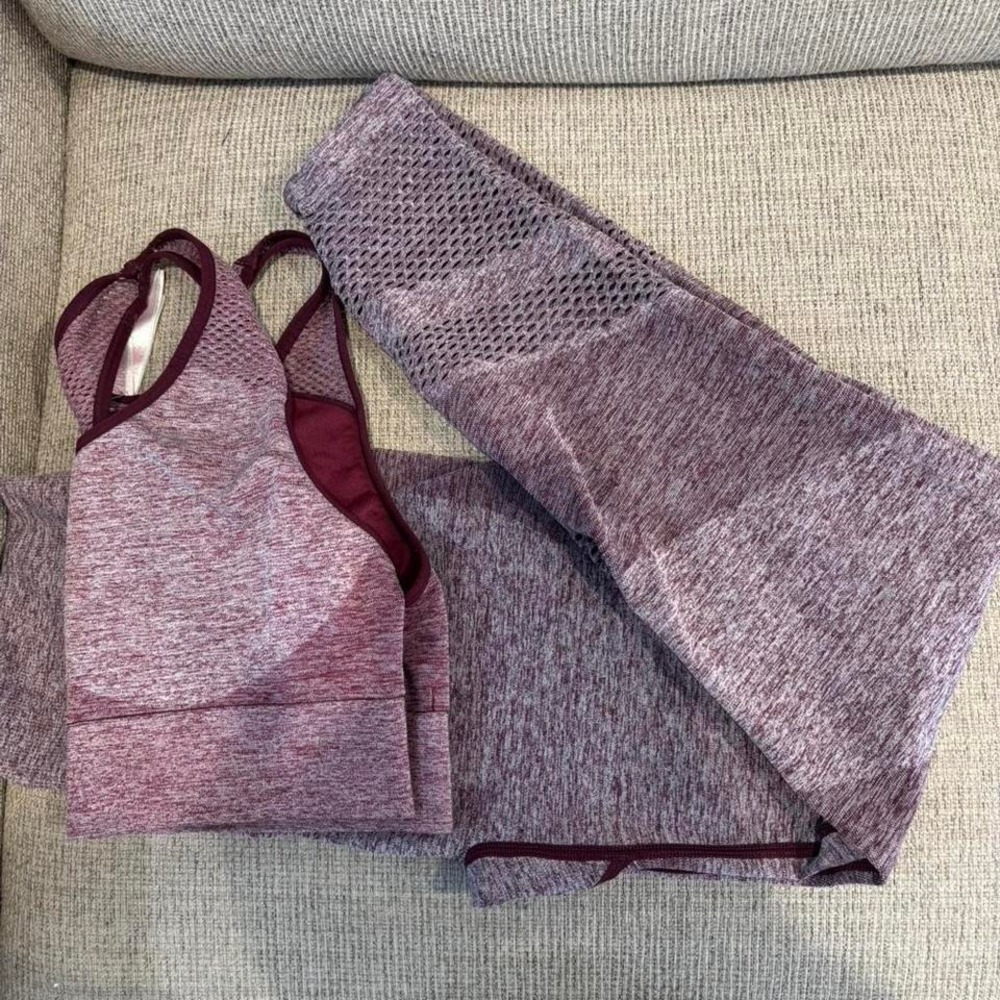 Victoria Secret Pink seamless purple leggings and sport bra set - Picture 7 of 8